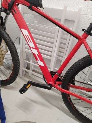 Bicicleta BH montaña roja