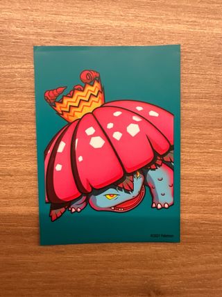 Venusaur VMAX - Carta Pokémon grande y pequeña