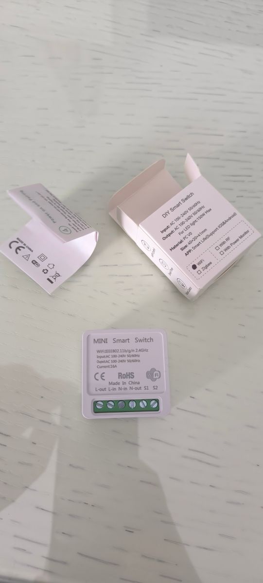 Mini interruptor inteligente WiFi