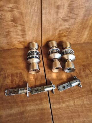 Picaportes dorados redondos - 4 unidades