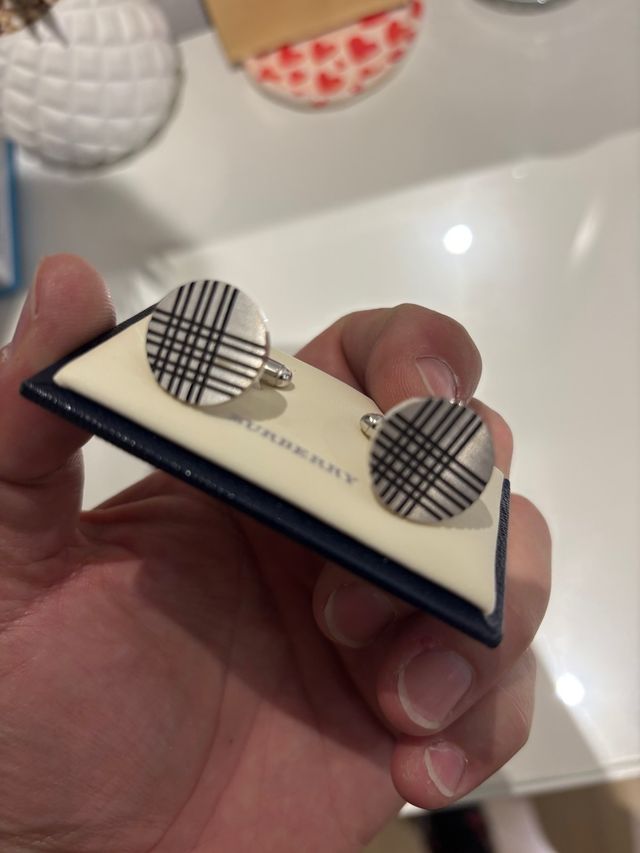 Gemelos Burberry Originales 4RNDCHK