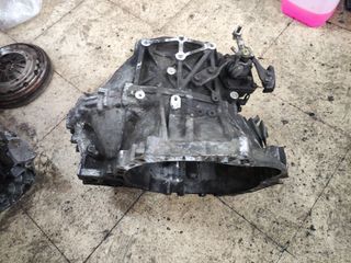 Caja cambios Toyota Auris