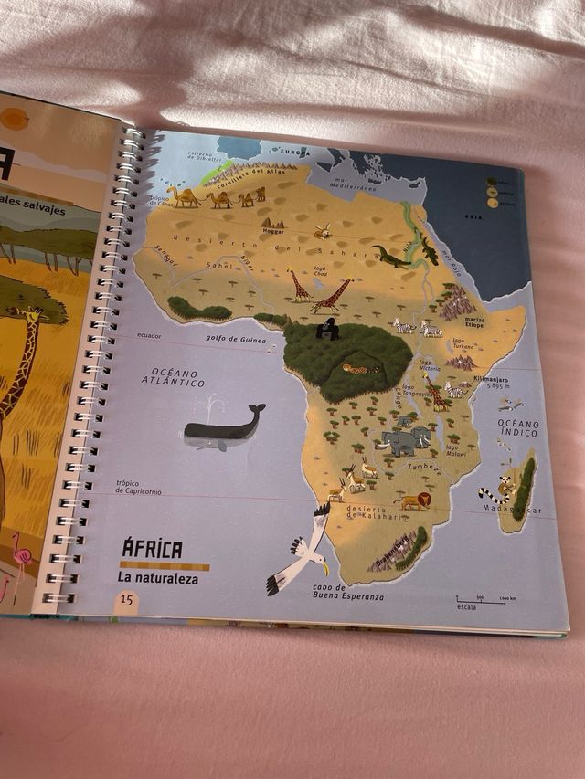 Mi Atlas Larousse (Spanish Edition)
LAROUSSE