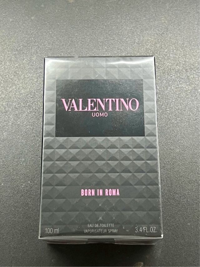 Valentino Uomo Born in Roma Eau de Toilette