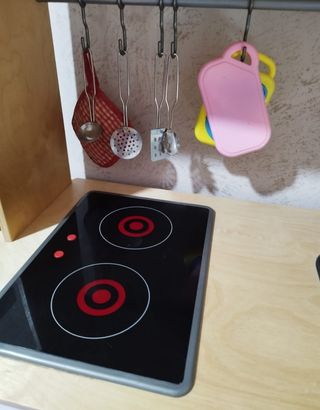 Cocina Ikea infantil con accesorios