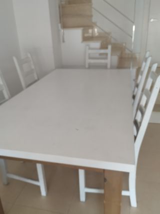 Mesa Comedor + 6 Sillas Blancas