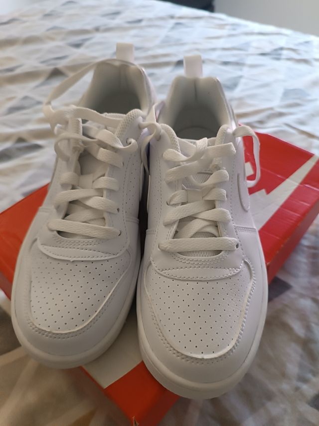 Zapatillas Nike blancas