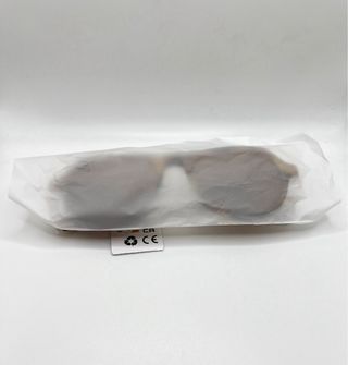 Gafas de sol para mujer del color marrón