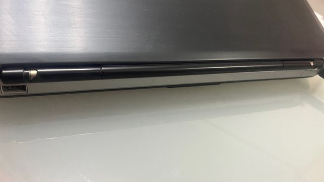 Portátil Dell Latitude - Negro