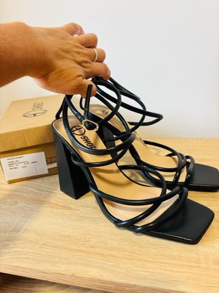 Sandalias negras tacón - talla 39