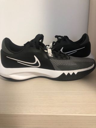 Zapatillas Nike Baloncesto - Talla 40