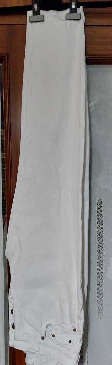 Pantalones Purificación García blancos talla 42