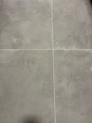 14m² Baldosas Grises - Suelo