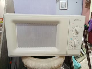 Microondas Daewoo KDH-6077