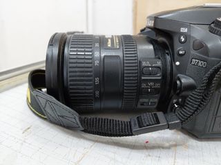 Nikon D7100 + Objetivo VR 18-200