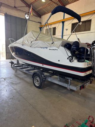 Barco Quicksilver Activ 605