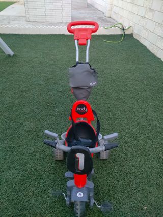 Triciclo infantil Injusa