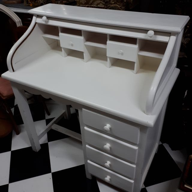 Transporte 25€ . Escritorio blanco