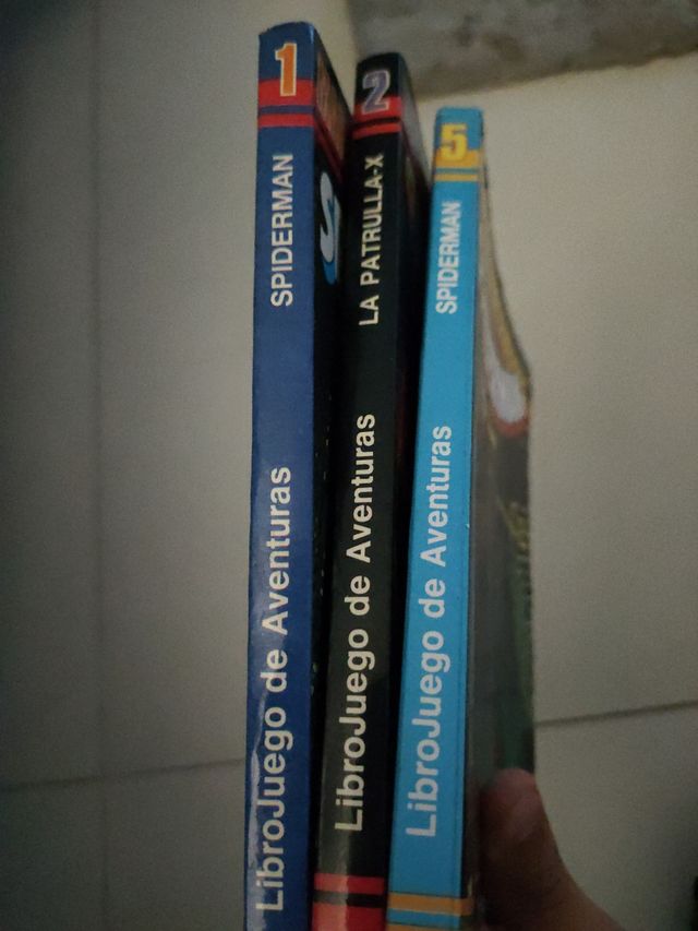 3 cómics Marvel Superhéroes Spider-Man