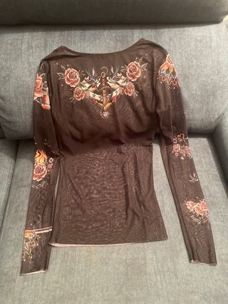 Camiseta Bershka negra transparente