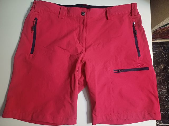Shorts CMP senderismo rojos turquesa