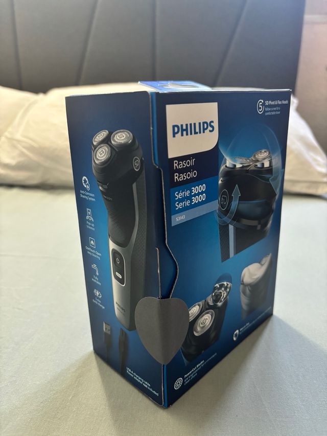 Afeitadora Philips Serie 3000 S3143
