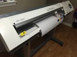 plotter Roland VersaCAMM SP-300i (corta e imprime)