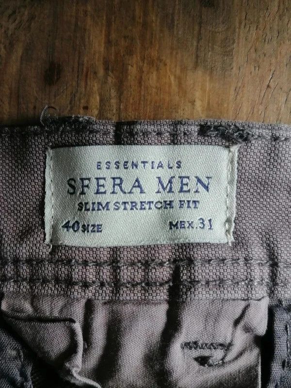 Pantalón vaquero marrón hombre Sfera