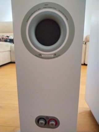 Altavoces de suelo Q Acoustics Q3050i Blanco