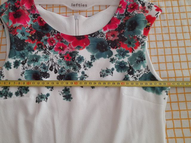 Vestido floral blanco verano