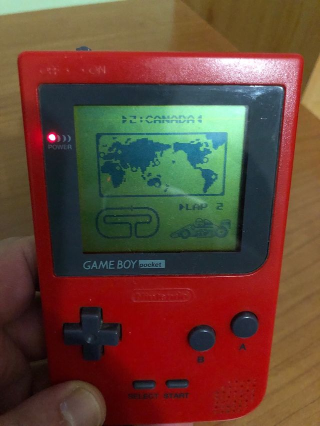 Game Boy Pocket roja - Nintendo