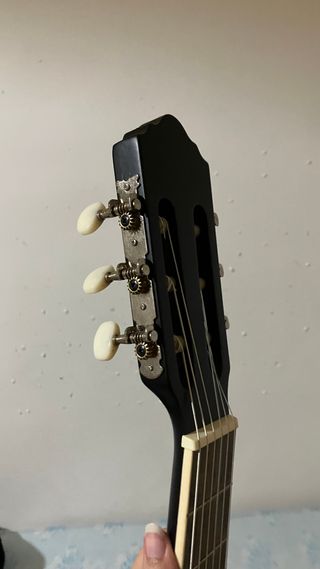 Guitarra española clásica negra