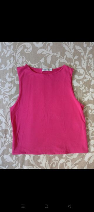 Top Stradivarius rosa talla S