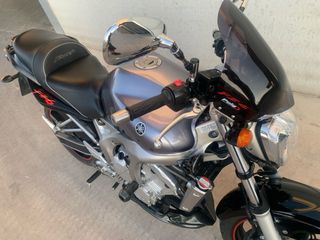 Yamaha Fazer FZ6 S2 - Moto