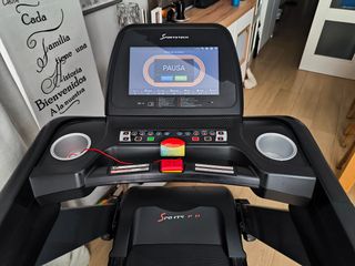Cinta correr Sportstech F75 - usada
