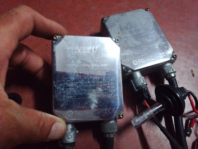 2 Balastros Xenón para Luces de Coche