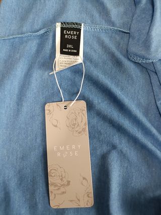 Camiseta azul cuello pico joya
