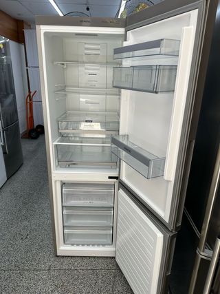 Nevera Siemens - Garantía y envío gratis