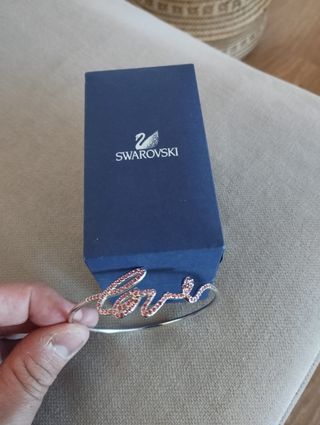 Pulsera Swarovski LOVE rosa