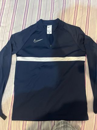 Conjuntos Nike y Adidas