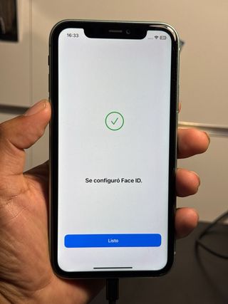 iPhone 11 Verde - Como Nuevo