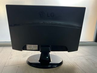 Monitor LG Flatron E2241