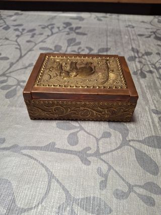 Caja vintage latón elefante