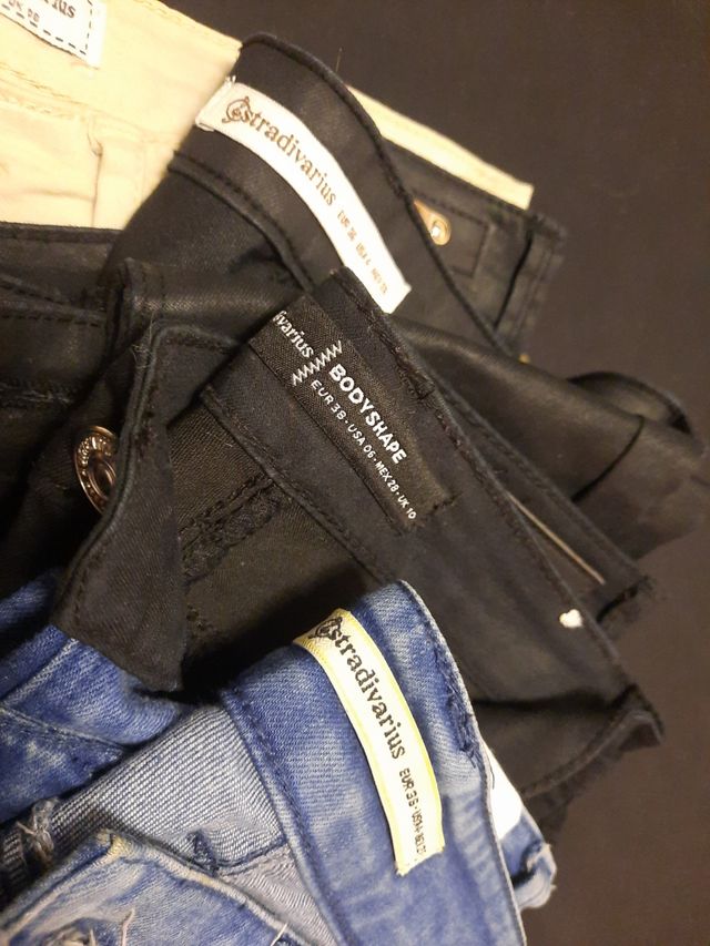 Vaqueros pitillo Stradivarius (36)