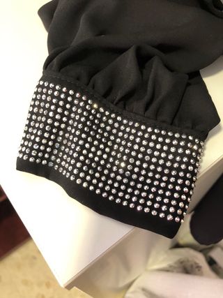 Camisa negra Red Lion pedrería