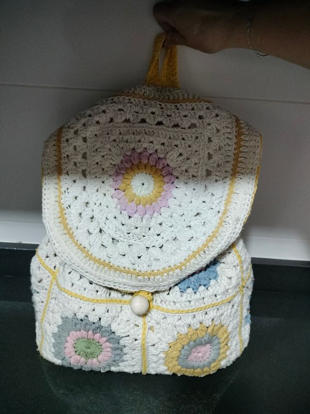 Mochila crochet multicolor