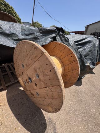 MESAS BOBINAS CARRETE MADERA CABLE CHILLPALET