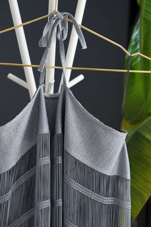 Vestido plateado flecos Zara