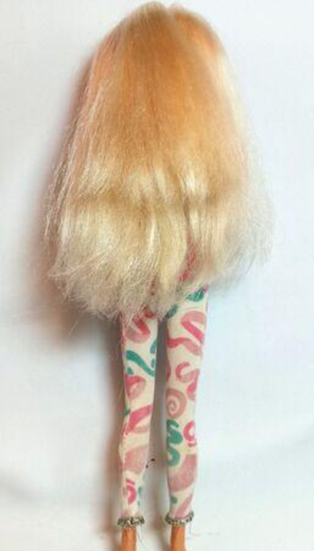 Muñeca Sindy N*544: Traje años 80