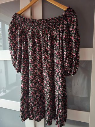 Vestido Oysho flores - Negro/Rosa